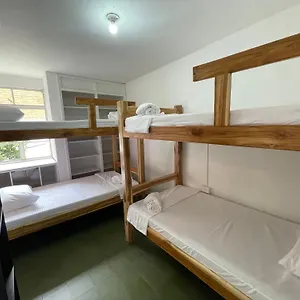 Vendégház Hostal La Bodeguita Del Mundo Laureles, Medellín