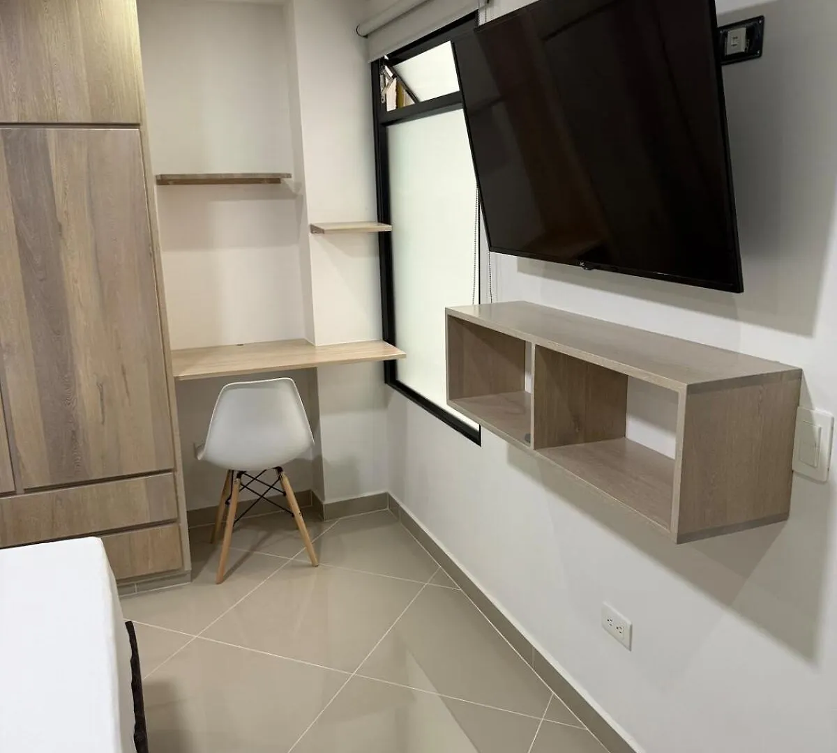 201New Apartment Perfect Location Close To Poblado メデジン